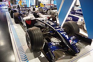 2008 Williams FW30 Formula 1 Car (53436218059).jpg