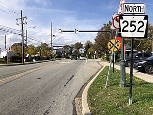 2022-10-17 14 49 25 View north along Pennsylvania State Route 252 (Providence Road) just north of Baltimore Pike in Media, Delaware County, Pennsylvania