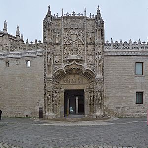 Colegio de San Gregorio (Valladolid). Fachada.jpg