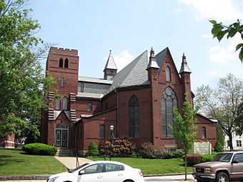 Congregational Church, Southbridge MA.jpg