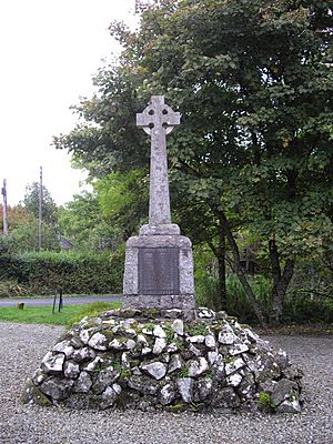 Craignish war memorial - geograph.org.uk - 1580358