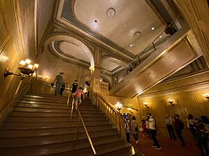Elgin and Winter Garden Theatres Stairs 2022