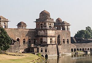 Jahaz Mahal 10