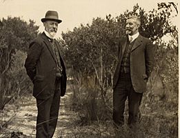 Joseph Cook and Alfred Deakin.jpg
