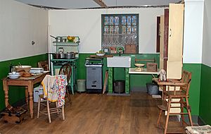 Milestones 1940s kitchen
