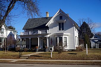 Milwaukee January 2025 07 (Beulah Brinton House--Bay View Historical Society).jpg
