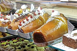 Neapolitan rum baba