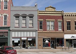 Plattsmouth, Nebraska 526-530 Main