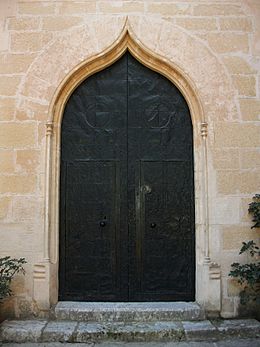 Portada de la basílica del Corpus Christi de Llutxent