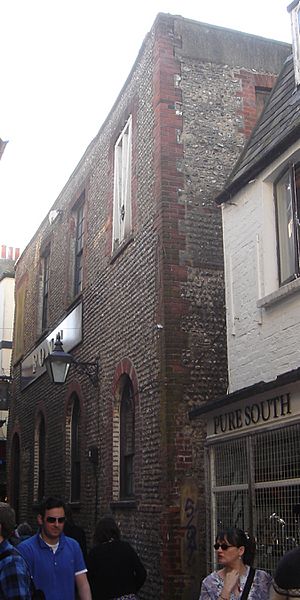 Side Wall of Font & Firkin (Former Union Chapel), Brighton