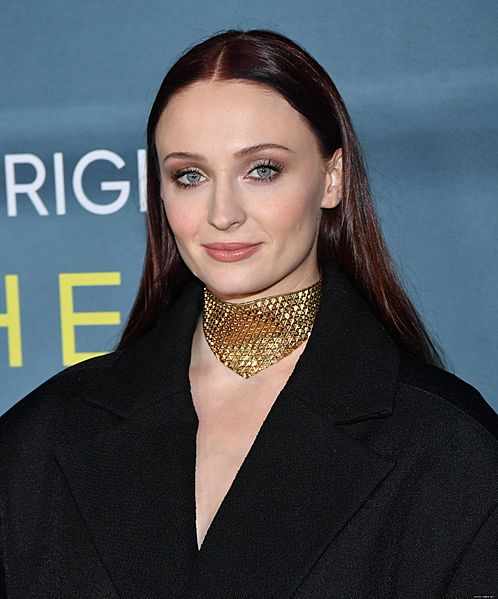 Sophie Turner03