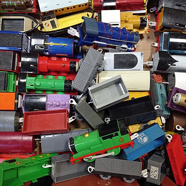 Toy locomotives