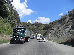 Tunel de Puerto Plata - panoramio