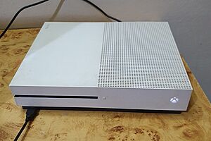 Xbox One S white (cropped)