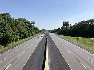 2019-07-10 10 20 24 View north along Interstate 81 from the overpass for Berkeley County Route 13 (Dry Run Road) in Nollville, Berkeley County, West Virginia