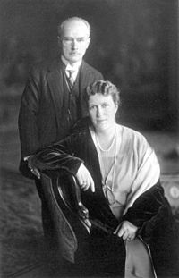 Bertha und Gustav Krupp von Bohlen und Halbach, 1927