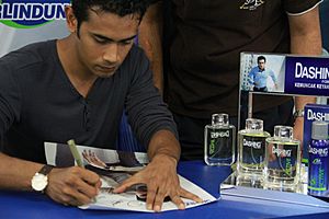 Dashing Roadshow with Remy Ishak (5386451127).jpg