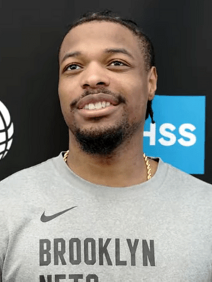 Dennis Smith Jr (cropped)