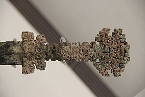 Eastern Zhou Bronze Dagger, 7th-3rd C. BC 01b