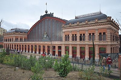 Estacion Atocha - Jorge Lascar