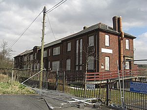 Hill Top Special School - geograph.org.uk - 1233856