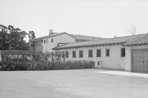 Historic American Buildings Survey, Photographed by Daniel Cathcart, March 8th, 1934. GENERAL VIEW OF NORTH SIDE - Casa de los Cerritos, 4600 American Avenue, Long Beach, Los HABS CAL,19-LONGBN,1-8 (cropped)
