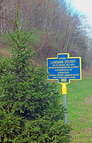 Hudson River Historic District landmark sign, Rhinebeck, NY