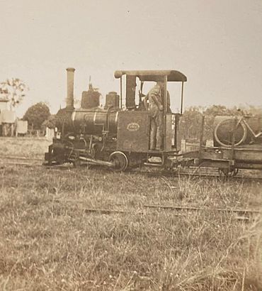 John Fowler narrow-gauge steam locomotive of Rocky Point sugar mill.jpg