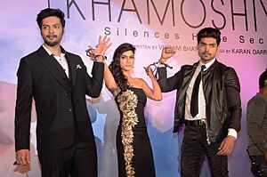 Khamoshiyan cast
