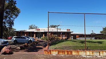 Marri Park Tavern and Golf Course, Casuarina, Western Australia, March 2020.jpg