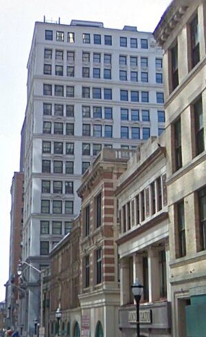 One Calvert Plaza
