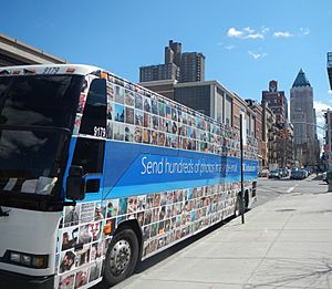 Outlook hundreds bus W49 & 11 Av jeh