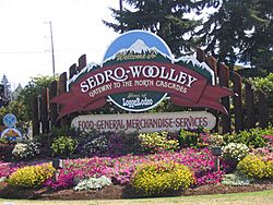 Sedro-Woolley welcome sign, pictured in 2005