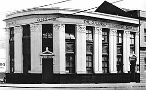 StateLibQld 1 153087 Queensland National Bank building, South Brisbane, ca. 1928.jpg