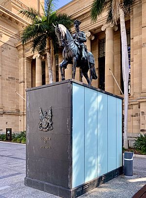 Statue of George V in Brisbane, 2020