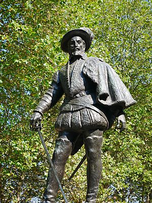 Statue of Walter Raleigh, Greenwich (II)