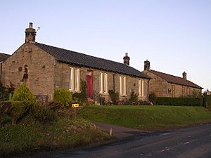 Summerston Cottages - geograph.org.uk - 56823