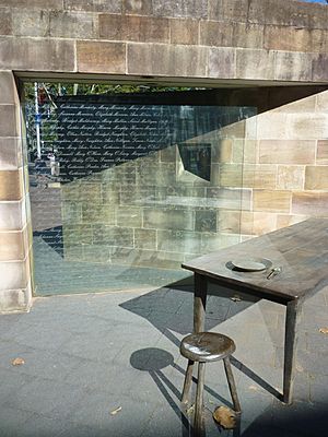 Sydney Famine Memorial (wall, bowl, spoon detail)