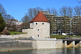 Besançon, la tour de la Pelote (1)