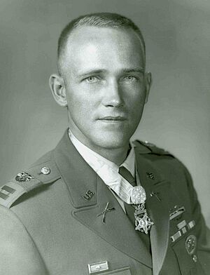 Capt Roger Donlon