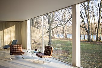Farnsworth House by Mies Van Der Rohe - interior