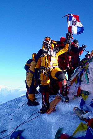Iván Ernesto Gómez Carrasco en la cima del Monte Everest