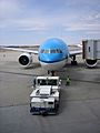 KLM 777 pushback