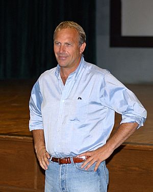 Kevin Costner DF-SD-05-08959