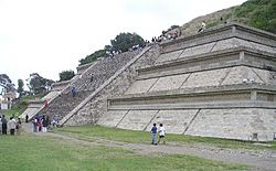 Mexico.Pue.Cholula.Pyramid.01