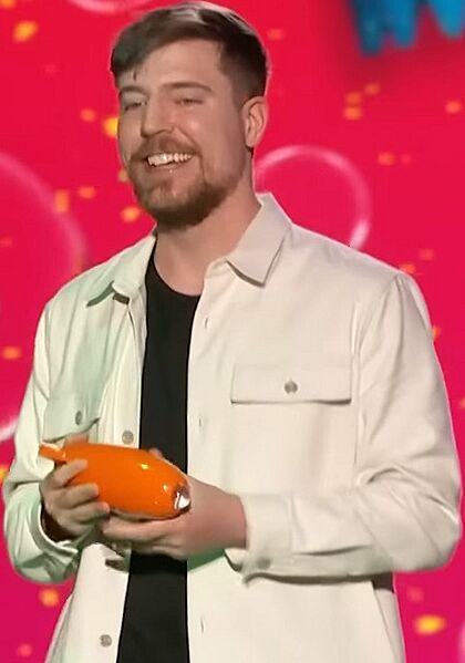 MrBeast KCA2023 104 (cropped) 2