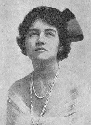 Nadia Malacrida at marriage, 1922 (cropped).jpg