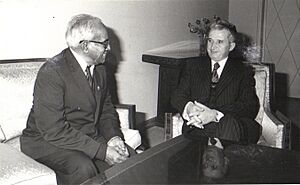 Nicolae Ceaușescu and E. M. S. Namboodiripad