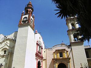 Parroquia de San Pablo Apetatitlán.jpg