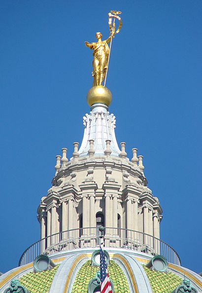 Pennsylvania Capitol dome lantern.jpg
